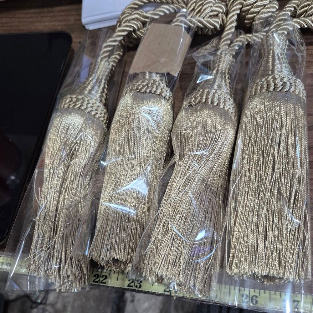 New Set of 4 Gold Tassel Tieback Decoractive Rope Curtain Regal Hanging Balls